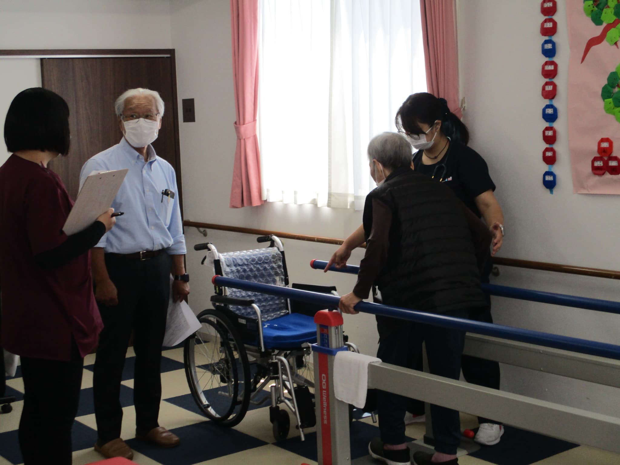 「アースケア太田　藪塚ICの里」臼田教授の回診