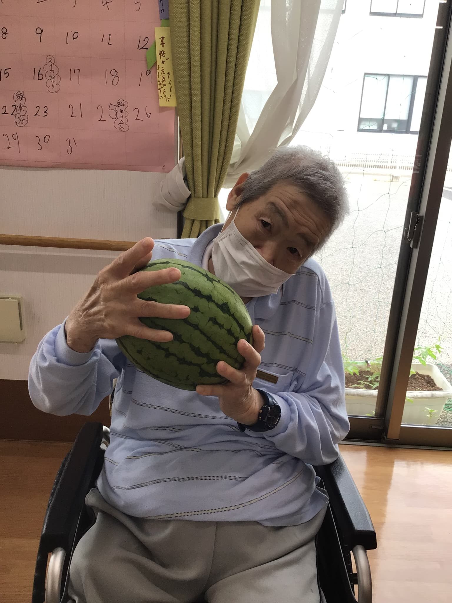 「アースケア前橋　元総社の里」おやつレク(スイカ🍉)