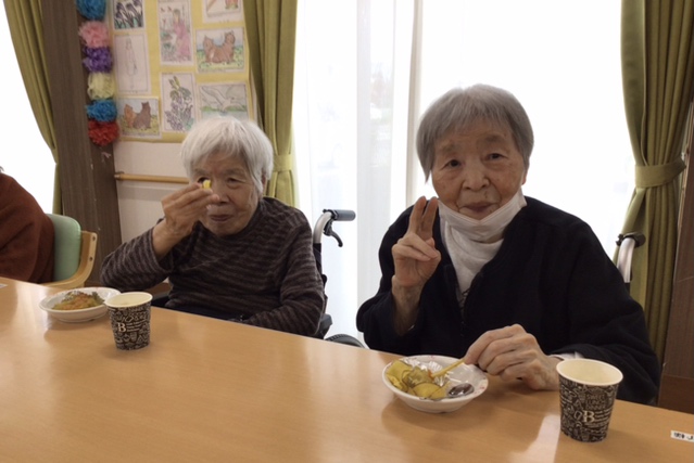 「アースケア前橋　元総社の里」おやつレク「スウィートポテト」🍠