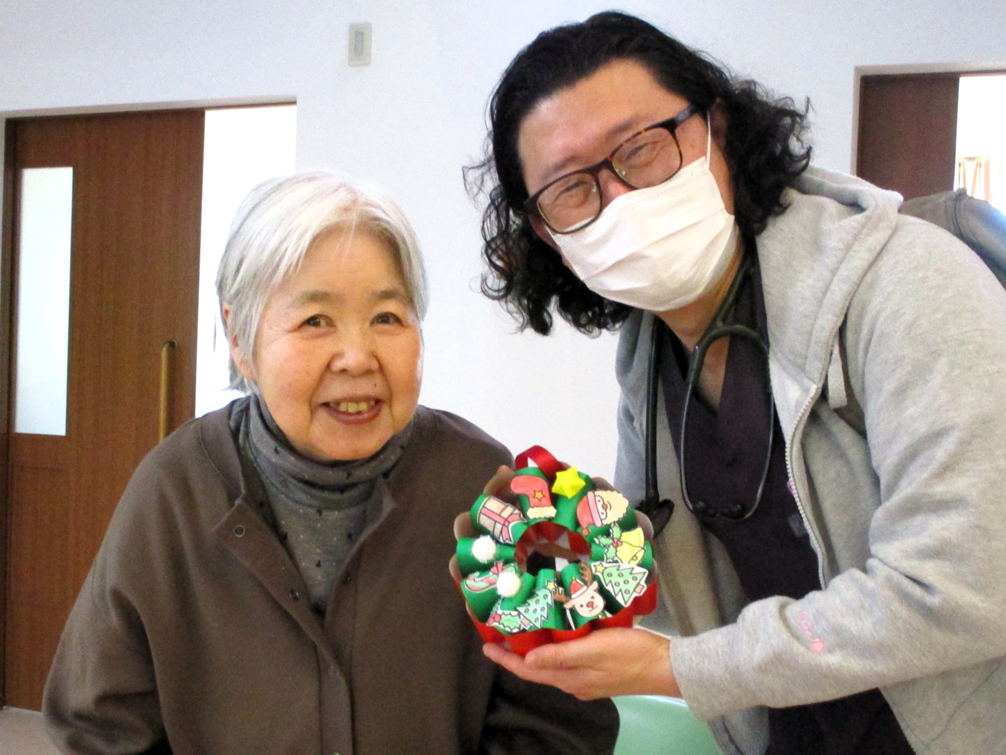 「アースケア高崎　芝桜の里」クリスマスリース作成③