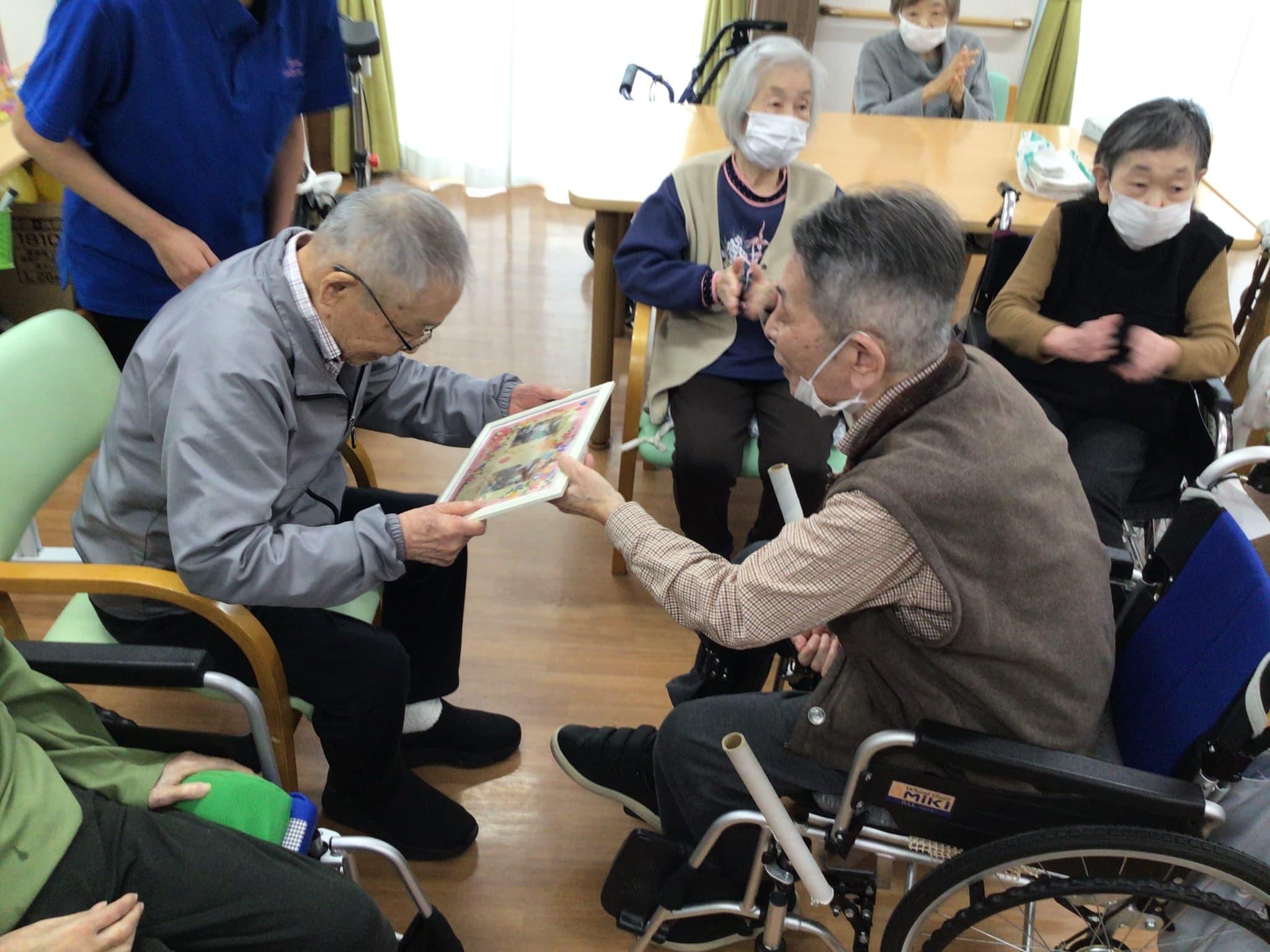 「アースケア前橋　元総社の里」誕生日会