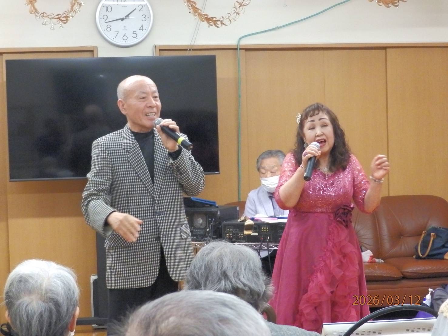 「おらっ家」藤の会慰問