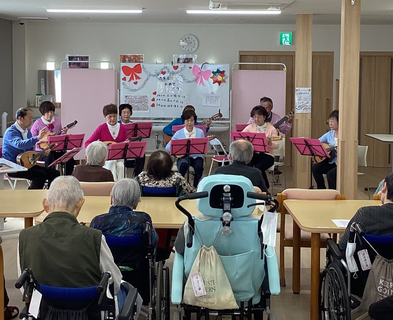 「アースケア前橋　朝倉の里」マンドリン演奏会🎸