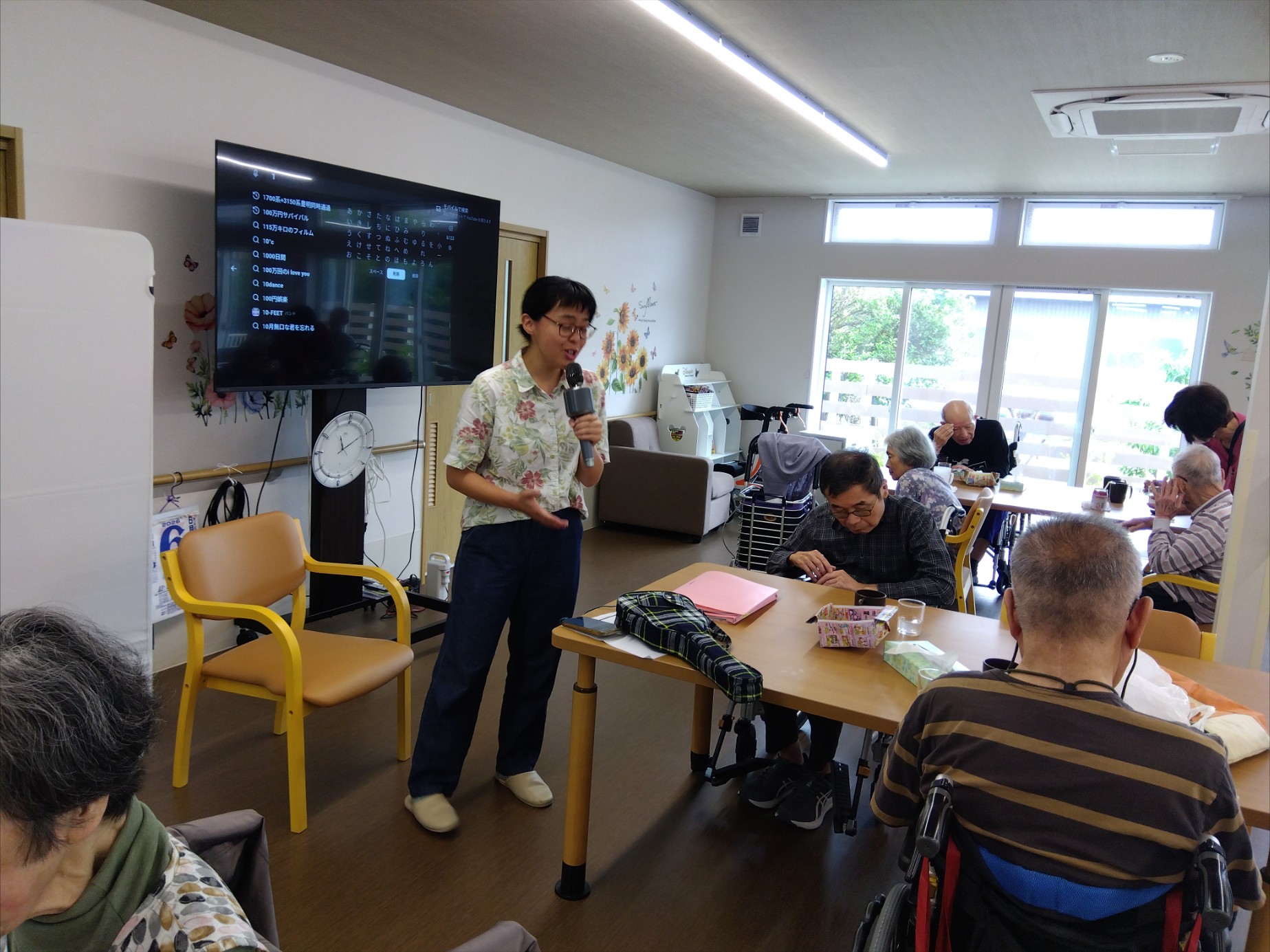 「PDビレッジ豊川」ウクレレ弾き語り