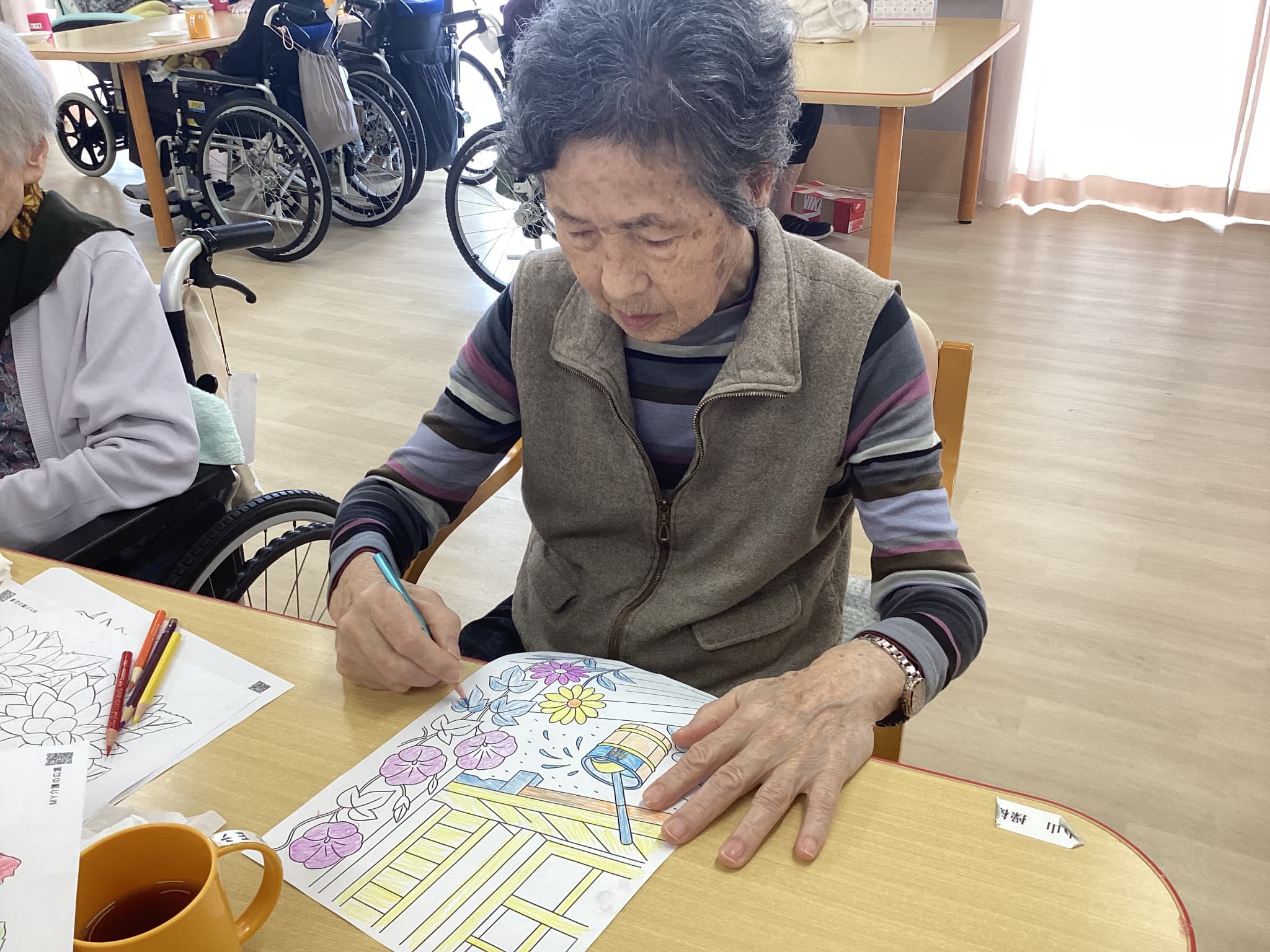 「アースケア前橋　朝倉の里」塗り絵の制作