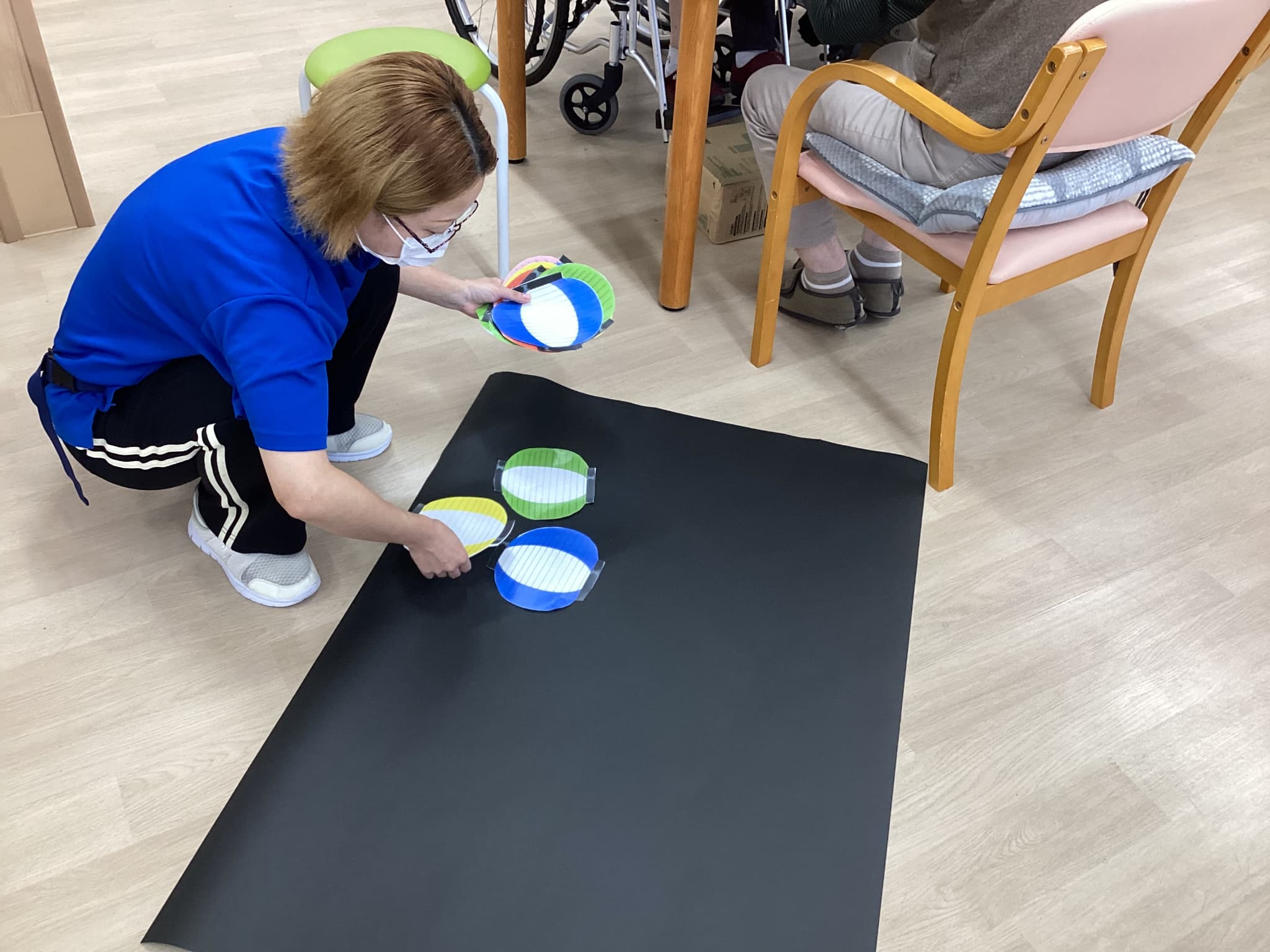 「アースケア前橋　朝倉の里」提灯制作の続きレク2