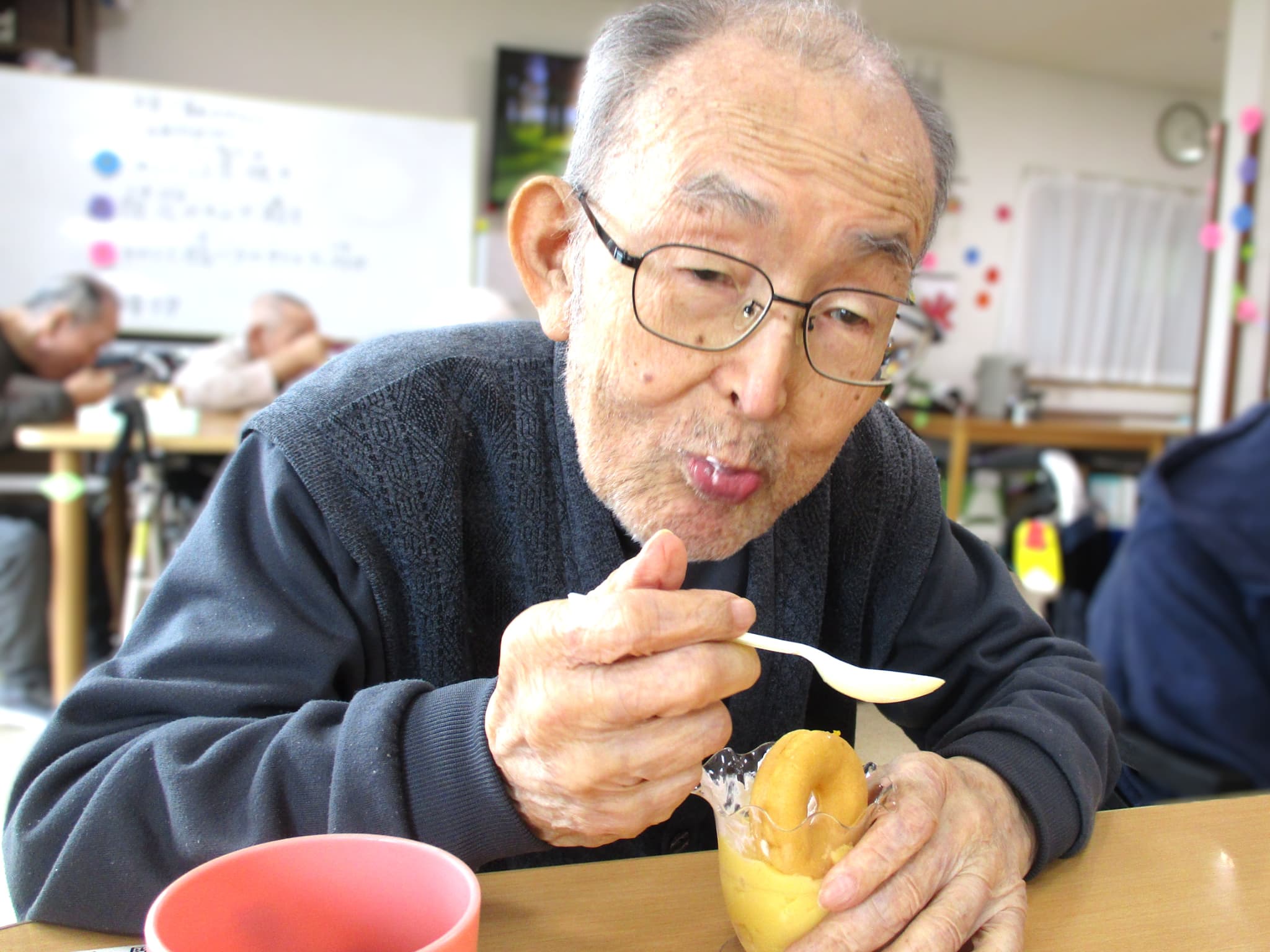 「アースケア高崎　芝桜の里」父の日パフェ？