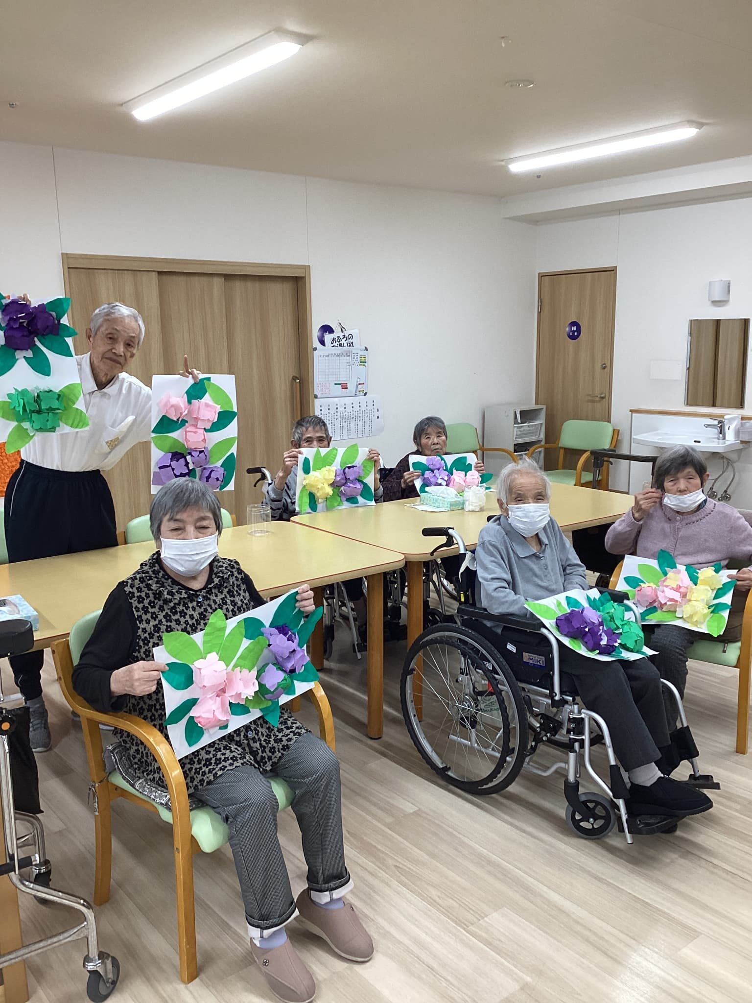 「アースケア伊勢崎　ひのでの里」【紫陽花出来上がりました】