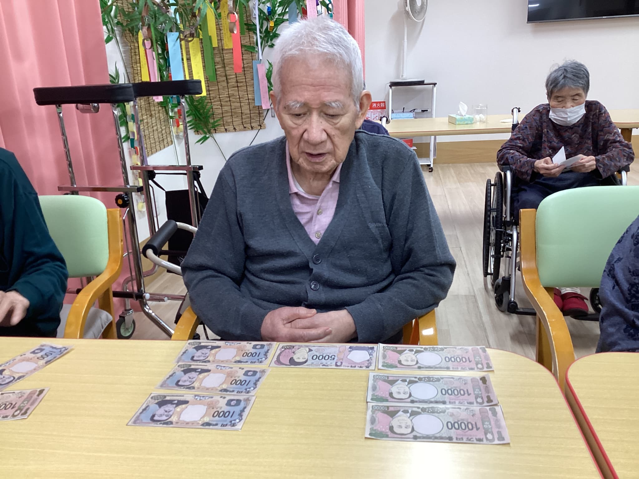 「アースケア伊勢崎　ひのでの里」【盛り上がった💰マネーゲーム💰💸💸】